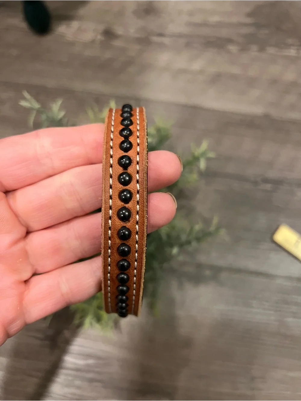 Outlaw Collection NWT Tan Leather Studded 5/8 11 Inch Dog Collar